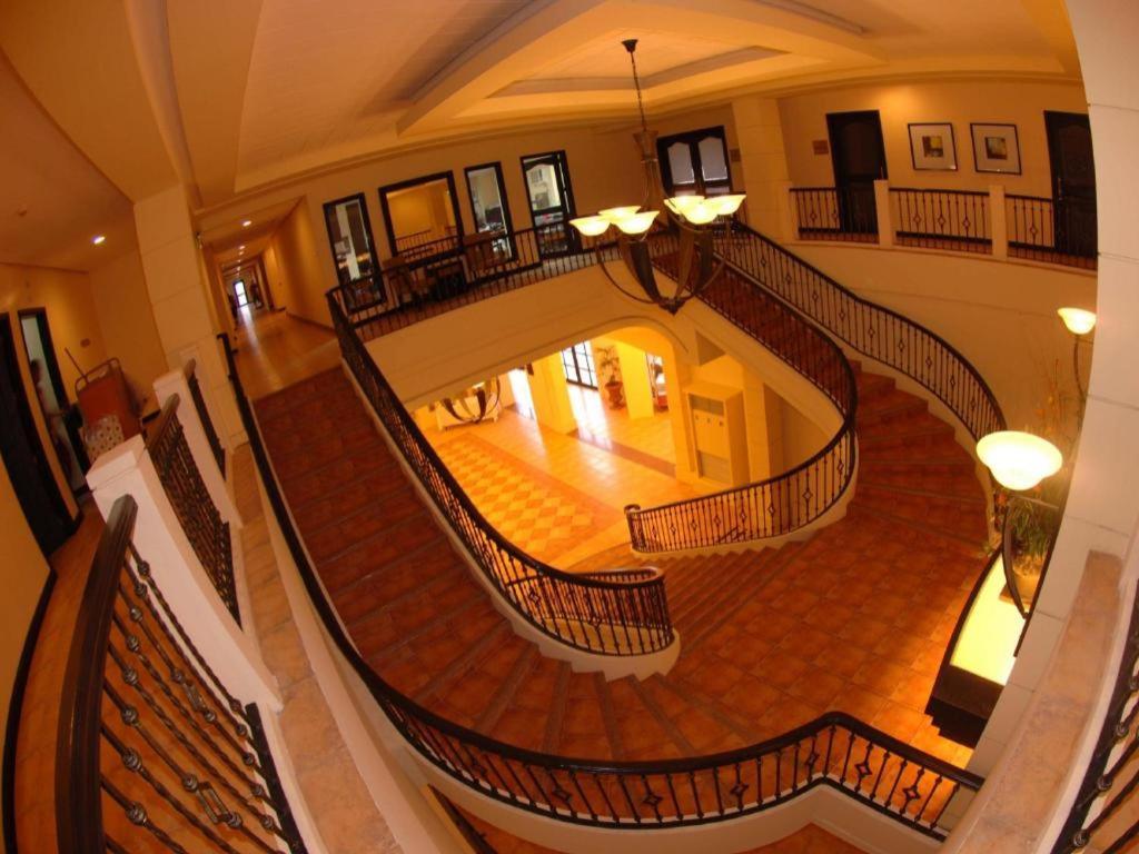 Planta Centro Bacolod Hotel & Residences Kültér fotó